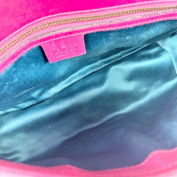 Gucci GG Marmont Velvet Matelasse Small Shoulder Bag - Picture 12 of 15